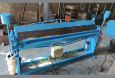 Máy bẻ tôn khí nén 2m