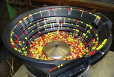 PHỄU RUNG CẤP PHÔI 